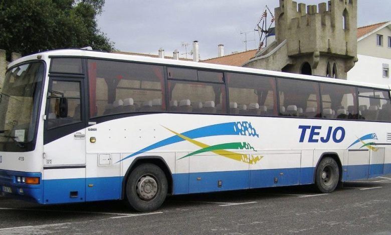Ir à praia de autocarro rodoviaria do Tejo
