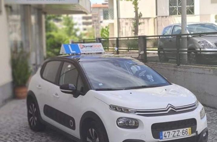 Escola de Condução TomarDrive está de parabéns! tomar drive 78155358199499 n