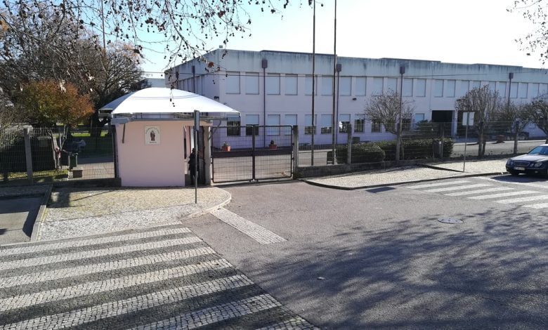 Covid-19: duas turmas em isolamento escola santa iria IMG 20210113 142801