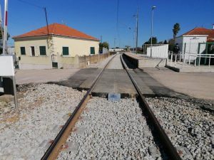 ramal de Tomar obras Passagem de nivel