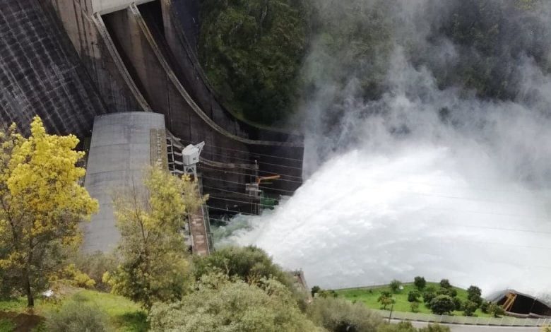As descargas de Castelo do Bode em imagens (c/ fotos e vídeos) barragem bode 7 1794524553987923178 o