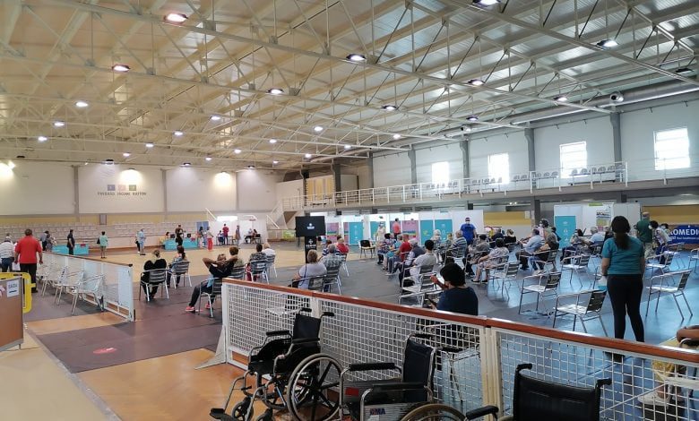 Profissionais sofrem com calor no centro de vacinação em Tomar covid 19 IMG 20210614 105628