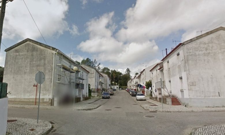 Polícia chamada ao bairro Nª Srª dos Anjos por causa de barulho e desacatos bairro n Sr anjos