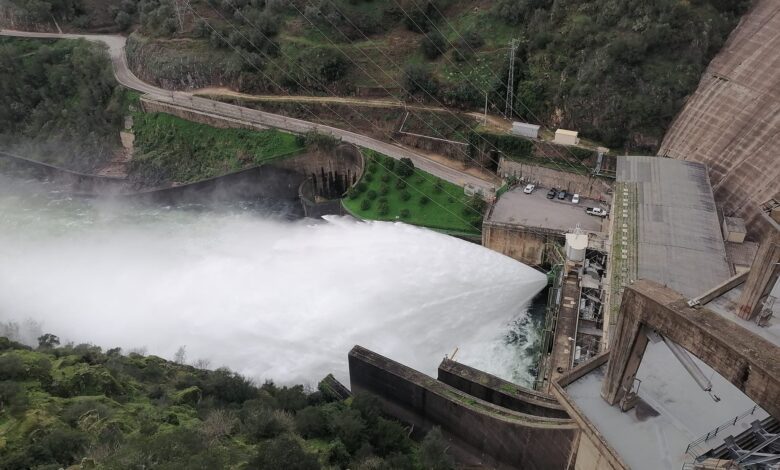Já começaram as descargas na barragem de Castelo do Bode Barragem de Castelo do Bode. Foto de arquivo