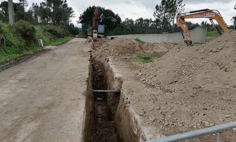 Vala onde morreu trabalhador não tinha proteções (c/ fotos) obra saneamento IMG 20230119 155323