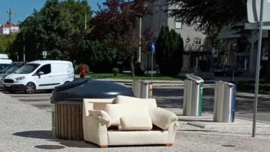sofa lixo 8572112893006 1067535355805548236 n