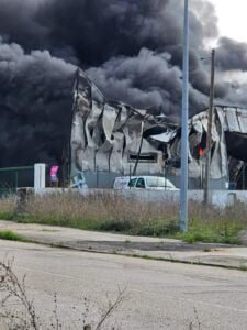 oficina incendio 501744 51399360846362941 n