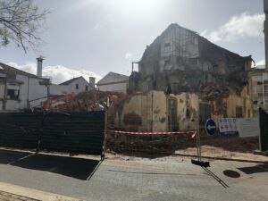 demolicao IMG 20240407 102804