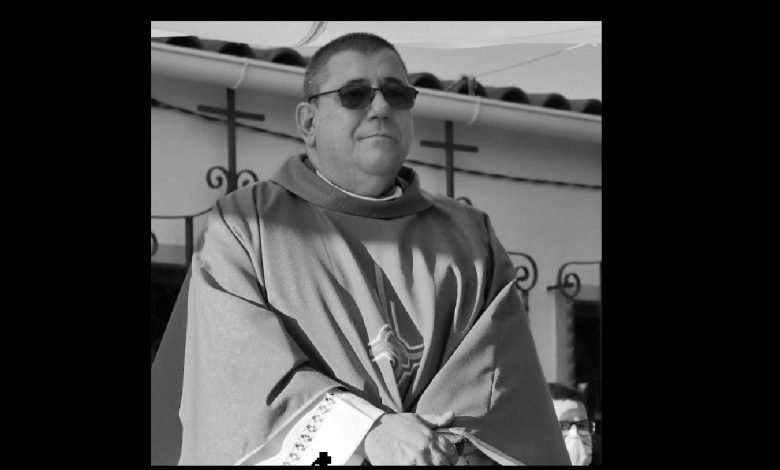 Antigo padre de Casais, Alviobeira e Além da Ribeira morreu de cancro padre mauricio