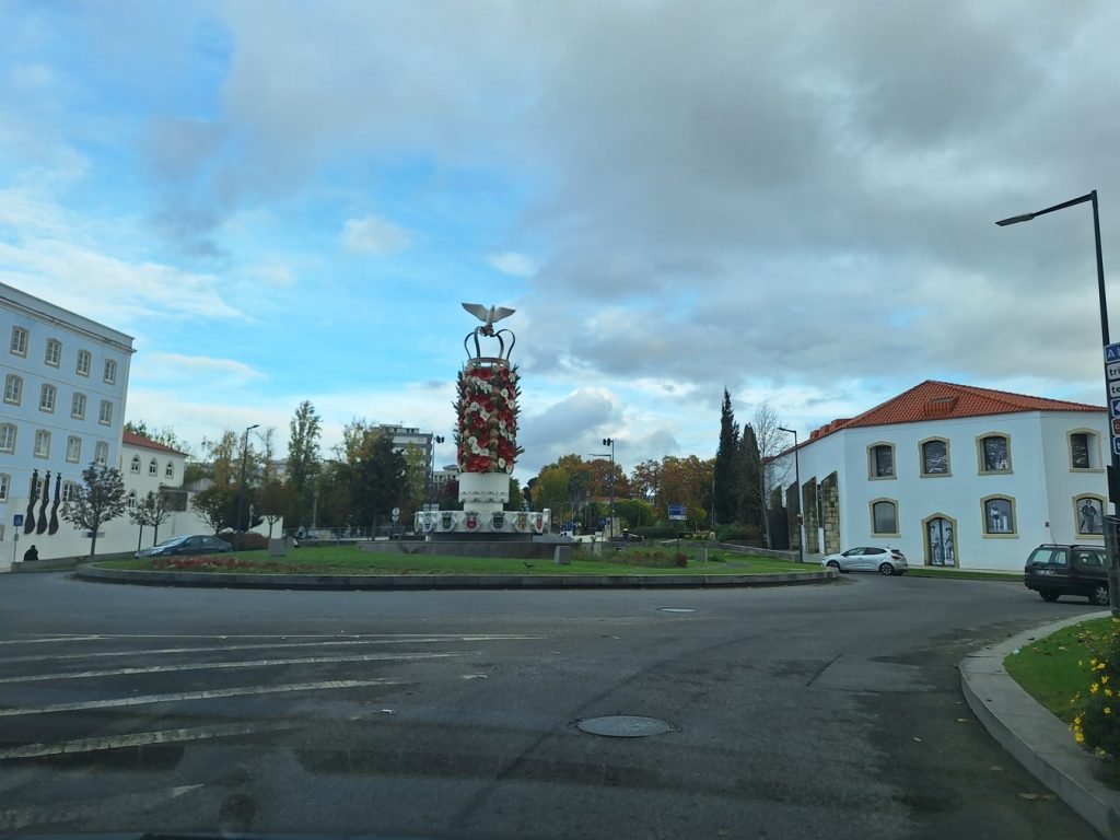 rotunda alves redol 20241122 144111
