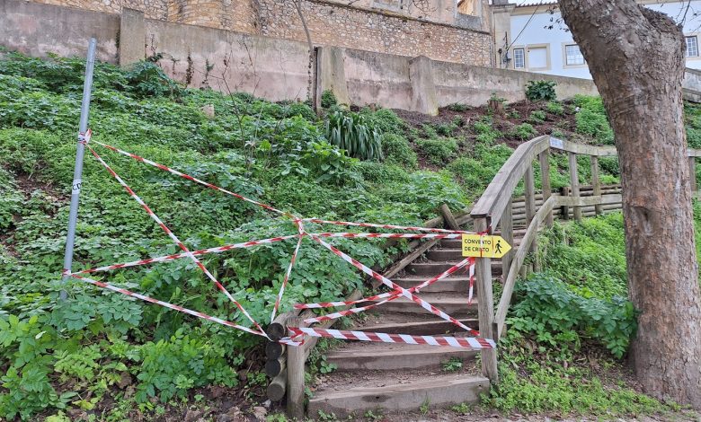 Bloquearam o acesso pedonal ao Convento de Cristo 20250113 141855