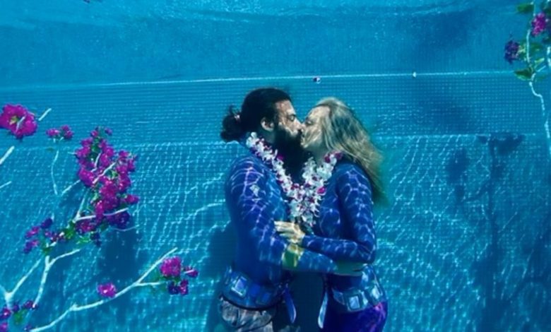 Quanto tempo aguenta a beijar debaixo de água? beijo f2f723a2a8f125cc282617dc49