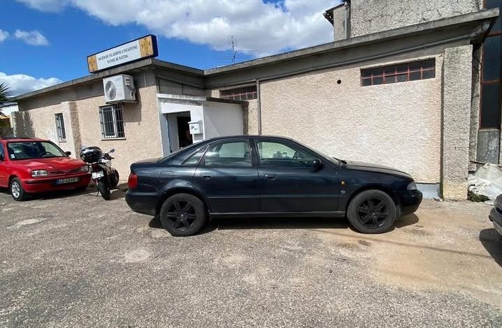 Apelo: carro roubado em pleno dia 484358398 1218143153254192 7925651043718907827 n