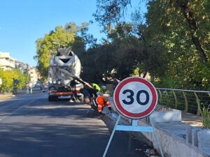 Câmara substitui calçada por cimento 20250922 092815