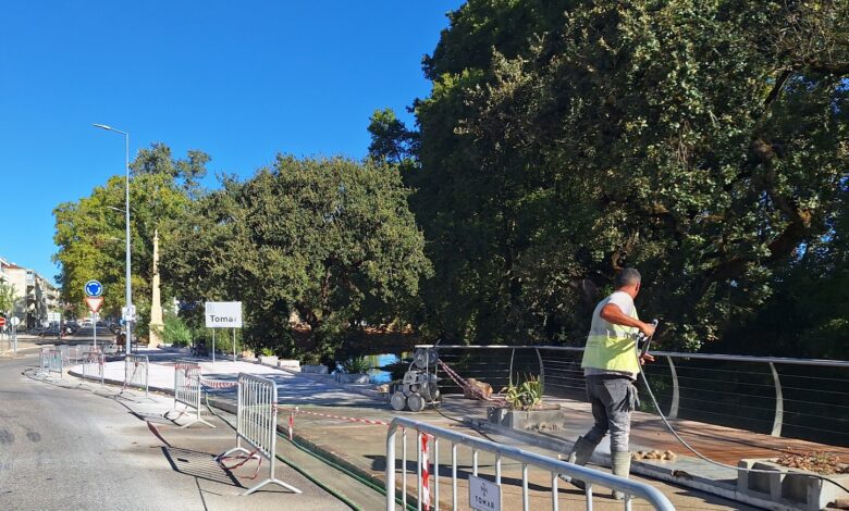 Câmara substitui calçada por cimento 20250923 102757