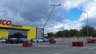 Dois candeeiros tombados durante a noite candeeiro 20250928 161733