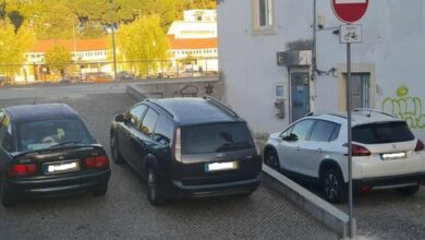 E o problema repete-se estac z 1513417743117840 1027394479943736004 n