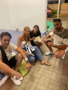 Roupas desde 3,99€ e muitas encomendas perdidas – a loucura da Kaikê & UAAU Box em Tomar! 552166552 1852906665326839 3357096859734371114 n