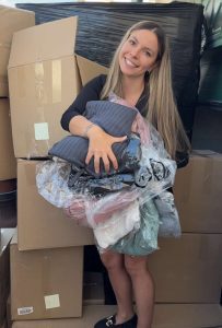 Roupas desde 3,99€ e muitas encomendas perdidas – a loucura da Kaikê & UAAU Box em Tomar! 557336098 1921088161821609 5998764130562154365 n