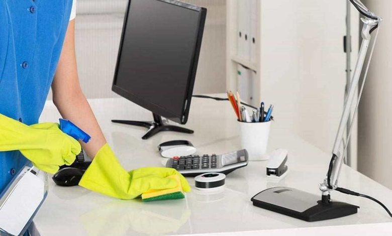 Funcionárias da limpeza que trabalham para a câmara têm ordenados em atraso Limpeza