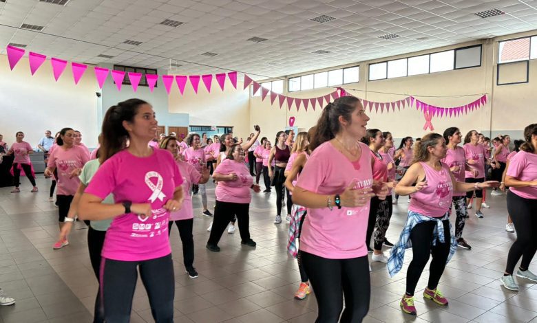 Mega-aula de Zumba encerra feira de Santa Iria zumba 0228942302002804 5110952916339884522 n