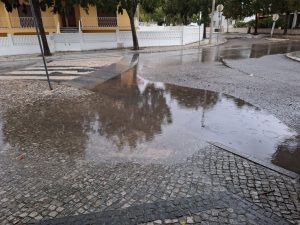 Mau tempo provoca inundações em Tomar 20251105 085717