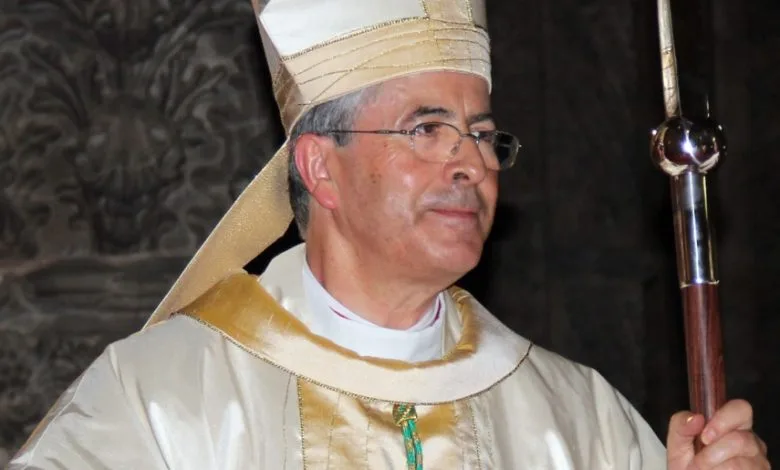 A “dança das transferências” dos padres bispo traquina3
