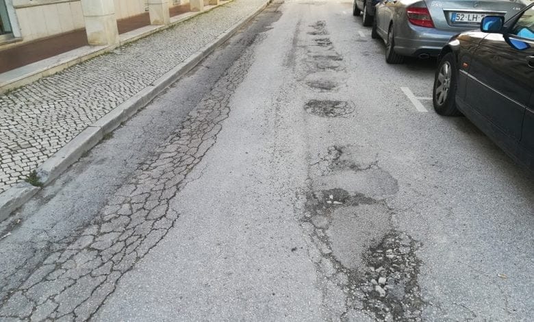 Travessa do Arco ou dos buracos? IMG 20190414 185602