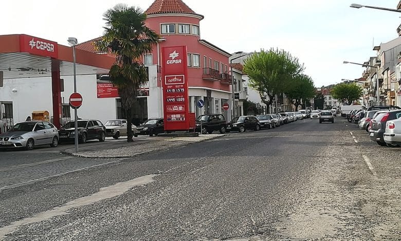 Filas para abastecer e combustível a acabar IMG 20190416 180228
