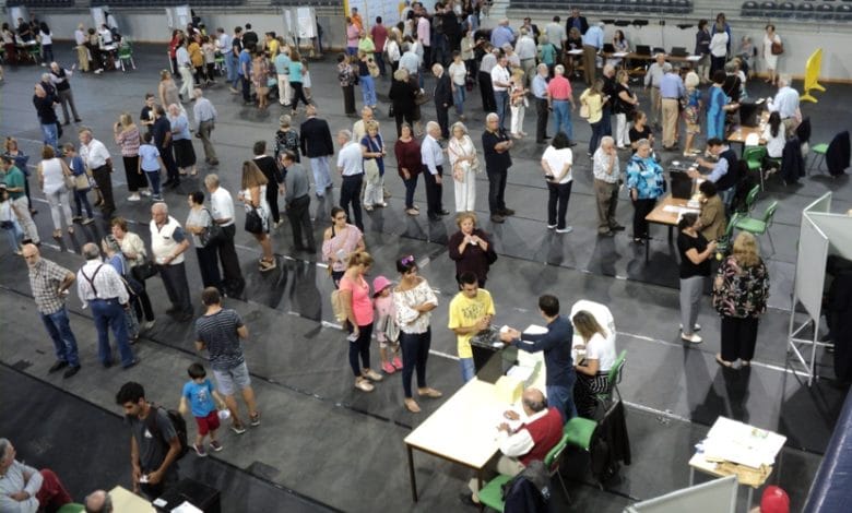 Menos seis mesas de voto em Tomar eleicoes DSC07854