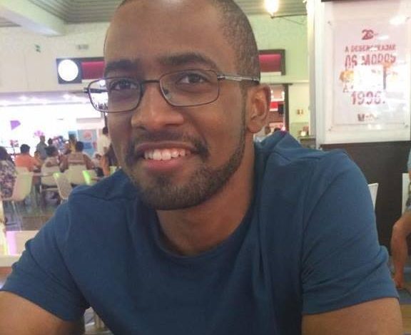 Abrantes: aluno morre ao cair de prédio de 3º andar Romick Vr Vieira