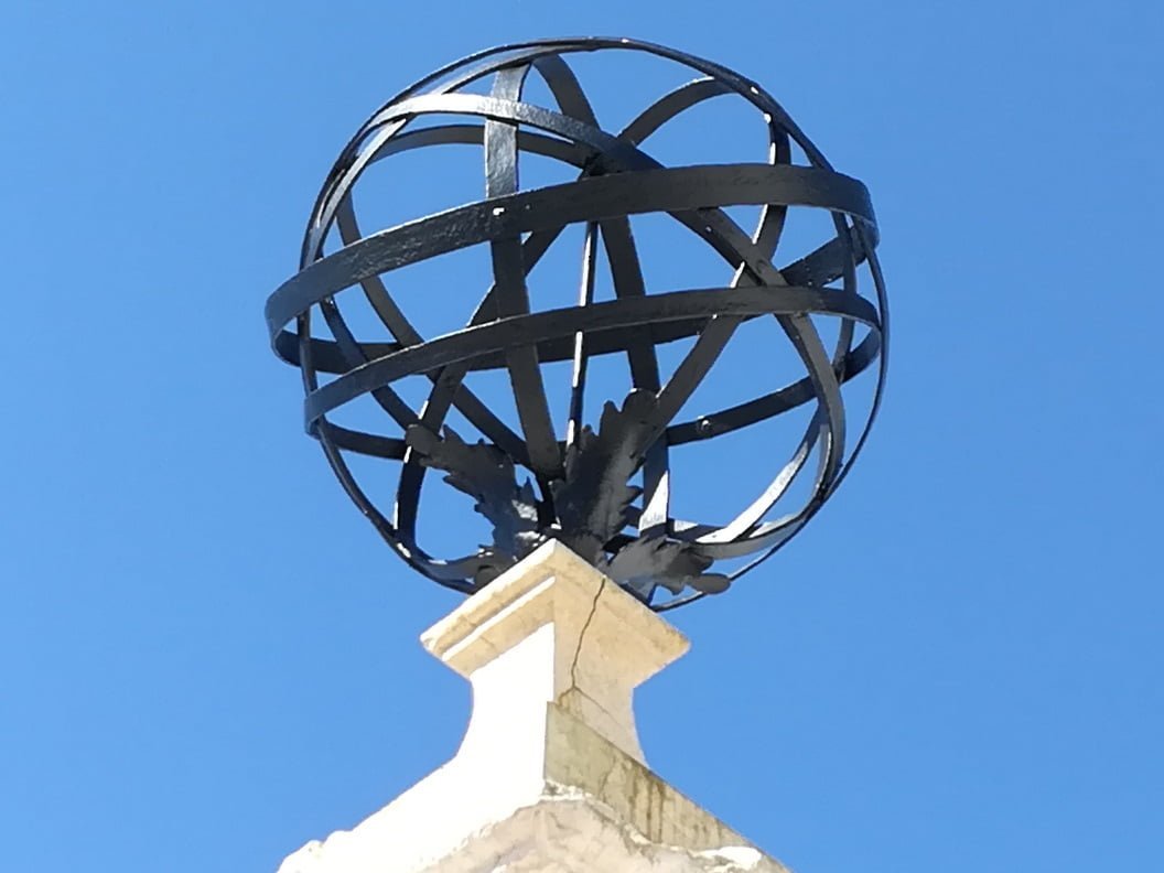 Esfera armilar reposta no pelourinho pelourinho esfera IMG 20200517 101310