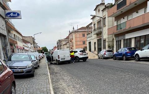 Colisão na av. D. Nuno Álvares Pereira acidente 5520574469187305472 n
