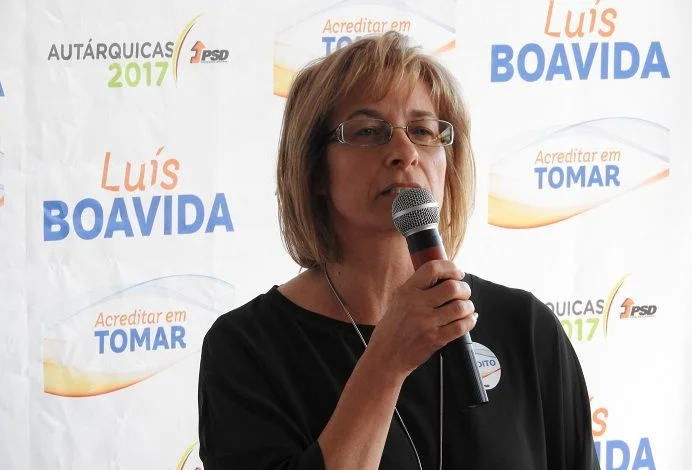 Lurdes Fernandes apresenta lista às eleições no PSD Tomar lurdes ferromau 2017 06 04 17.19.36
