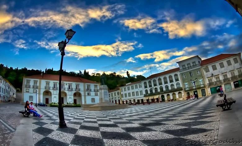 Amor Lusitano muda-se para a praça da República Tomar praca da republica Sergio Godset Godinho 170 643232123 o