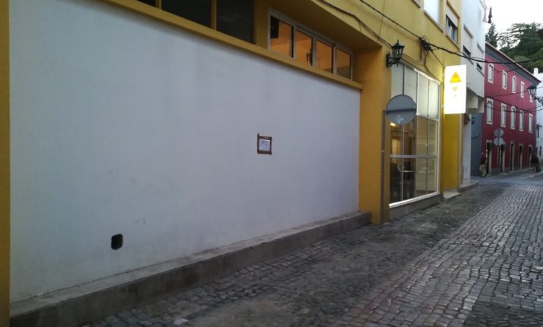 Moradores contestam retirada de contentores do lixo lixo IMG 20200925 192729