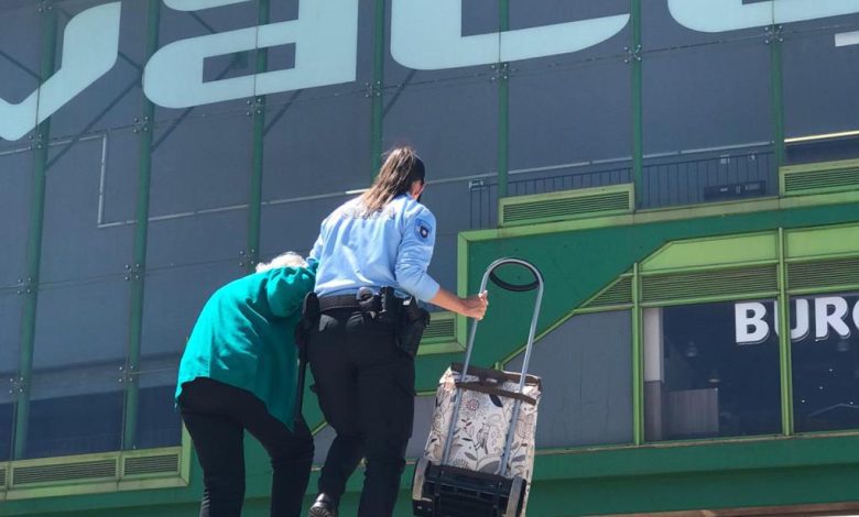 Gesto de polícia de Tomar elogiado nas redes sociais psp af1f f05c792c6b6d