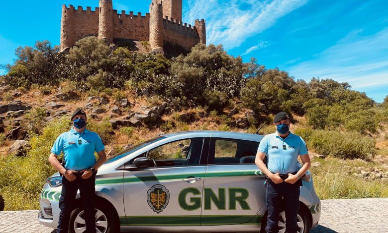 GNR acaba com festa ilegal e apreende droga na Barquinha gnr almourol VNB 1 2720399105572629748 n