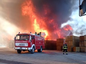 incendio paletes 4 4959106193193520885 n