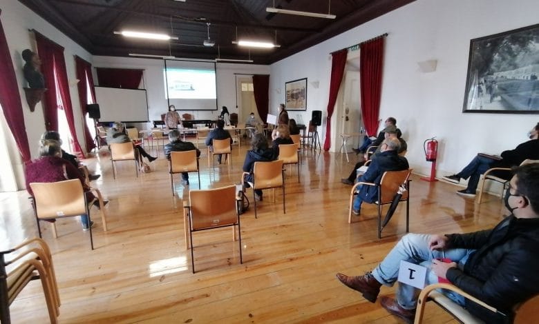 Leilão de antigas escolas primárias com bastantes interessados (c/ vídeo) leilao IMG 20211222 154829