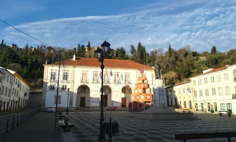 Câmara de Tomar reúne esta segunda feira Camara praca da republica IMG 20220101 091524