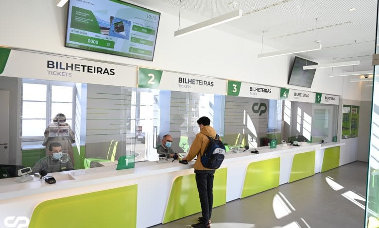 Novas bilheteiras na estação da CP do Entroncamento bilheteira cp 84905 6277612982205274091 n