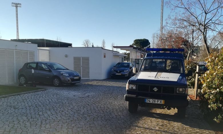 Estacionamento abusivo continua (c/ fotos) estac IMG 20220220 085134