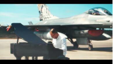 top gun piano