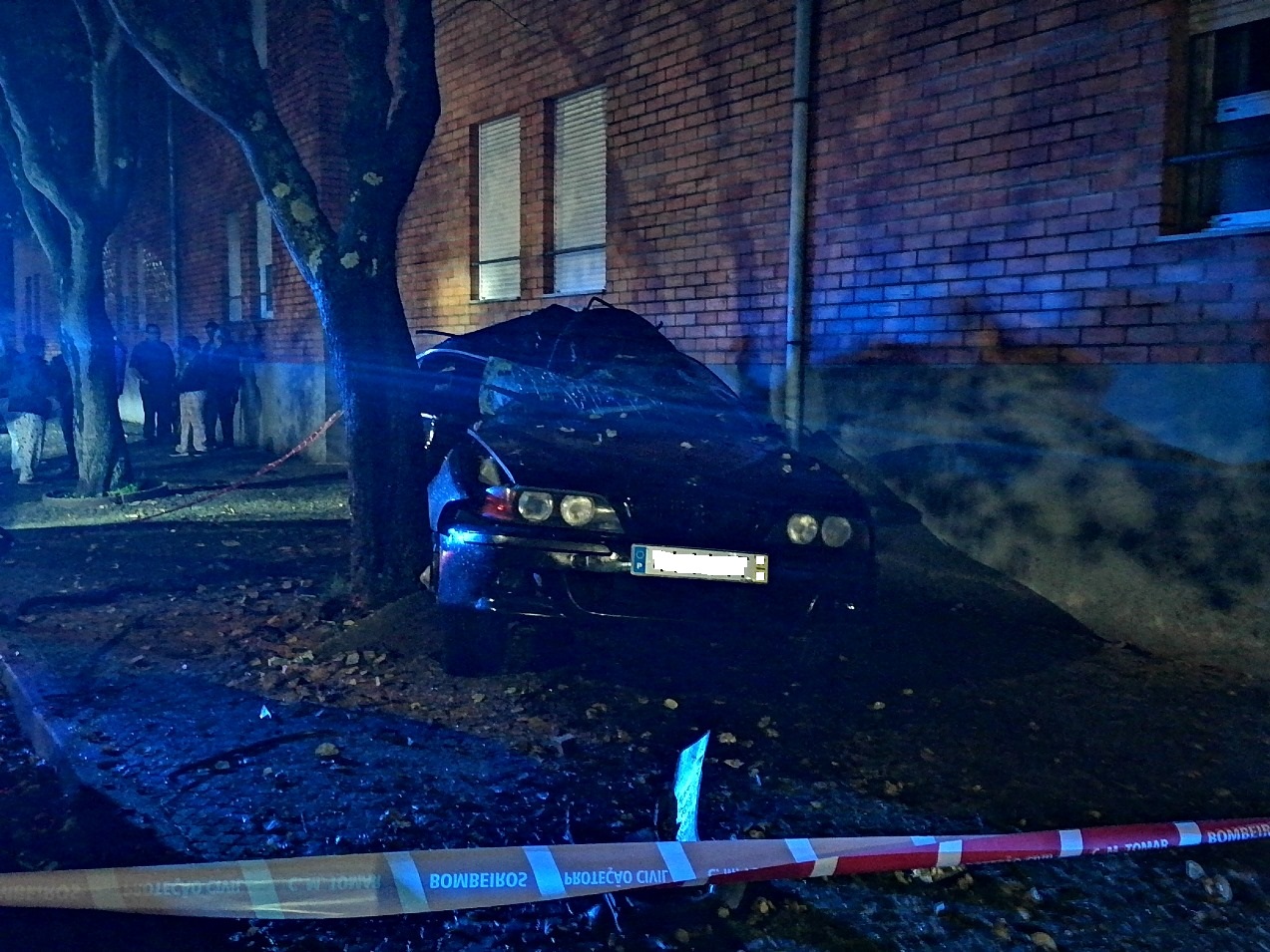 Despiste aparatoso na Nabância provoca um ferido (c/ vídeo) despiste IMG 20221029 195332 1