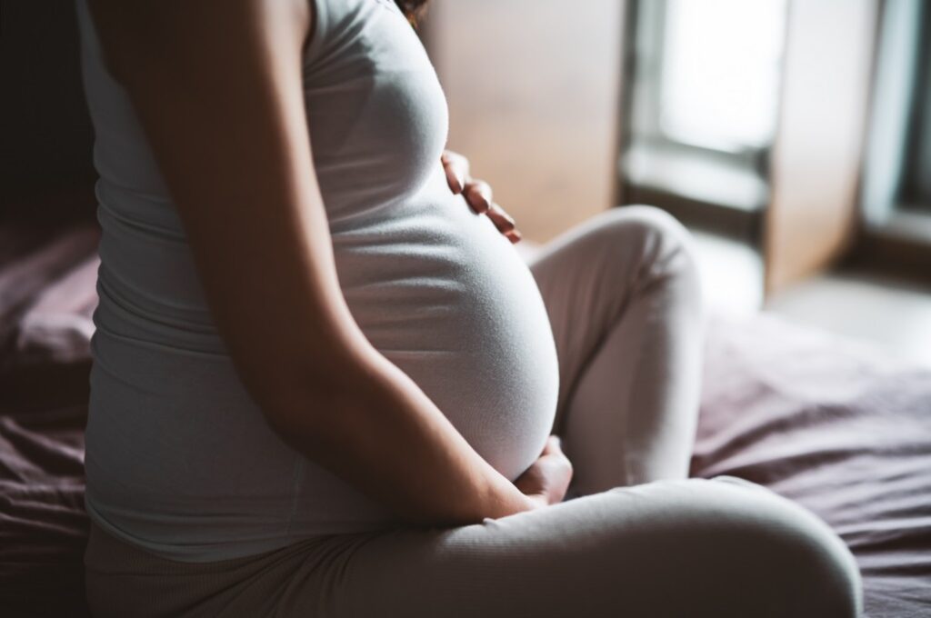 Maternidade de Abrantes vai continuar a funcionar de forma alternada gravida parto maternidade gravidez 3
