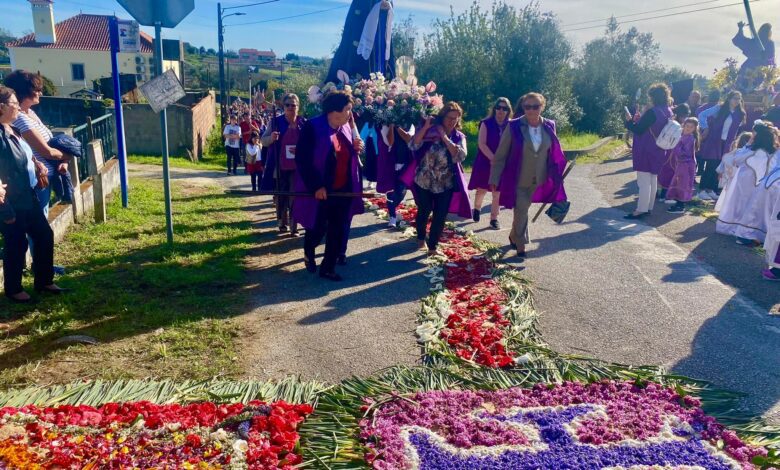 Olalhas cumpriu tradição num ritual de cor e fé (c/ fotos) olalhas procissao 82784324 7881394527120009609 n