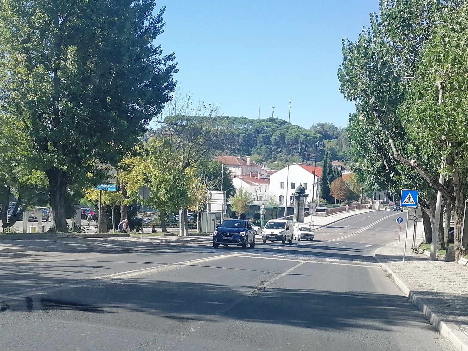 transito carros norton de matos IMG 20230928 113000