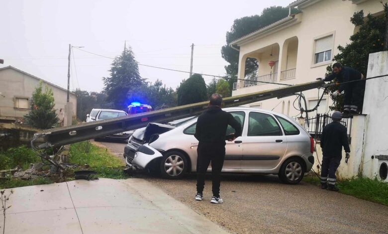 Dois despistes na manhã desta terça feira provocam cinco feridos despiste 896632068487344