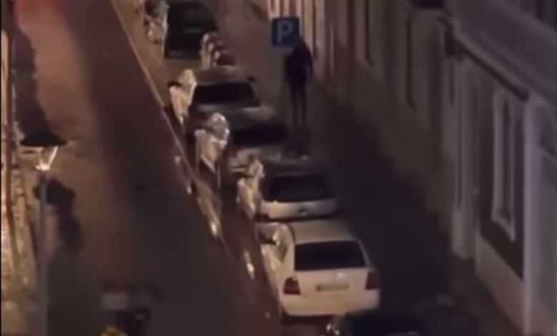 Homem partiu 26 espelhos de carros estacionados numa rua de Caldas da Rainha caldas
